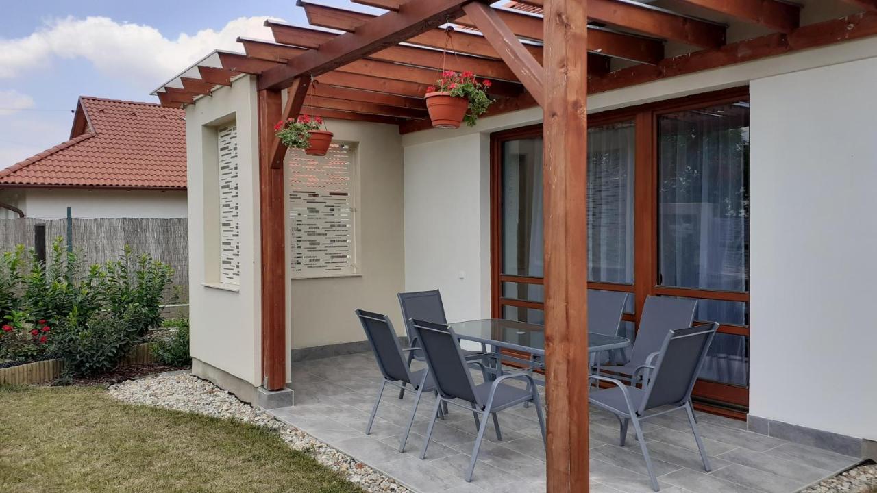 Bíbic Apartman A Kapolnasnyek Exterior foto